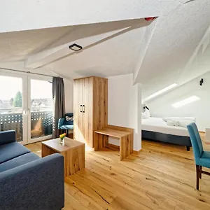 3* Szálloda 17 Seen